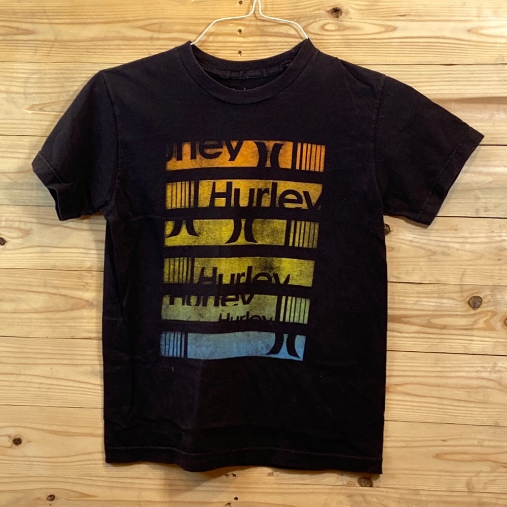 Hurley Boys Medium shirt sleeve tee.